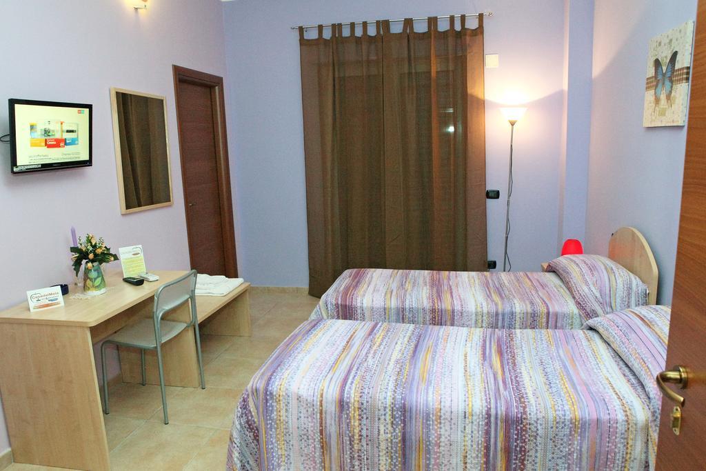 CasadelMela B&B Milazzo Habitación foto